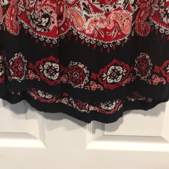 LOFT Spring/Summer Blouse - Picture 4 of 5